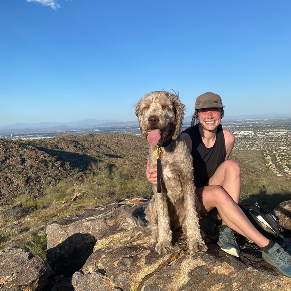 Meet your Posher, Alia - Picture 2 of 2